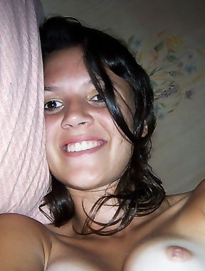 Dirty selfies of a pretty teen prostitute